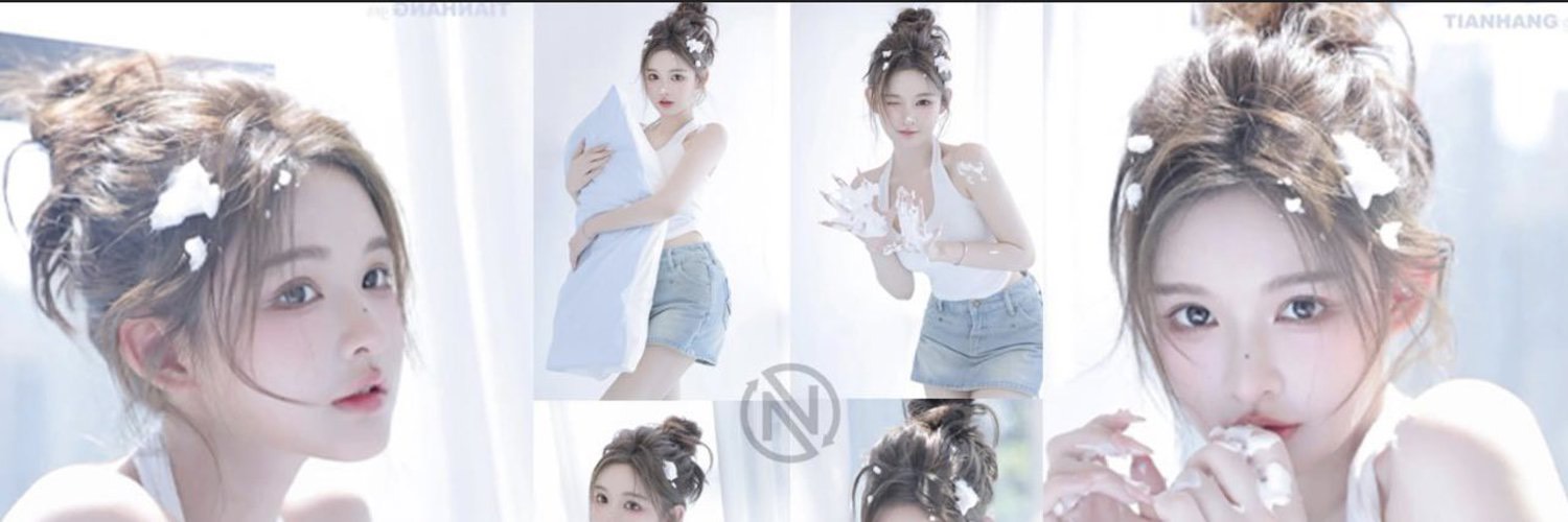 Emily Nguyễn's banner
