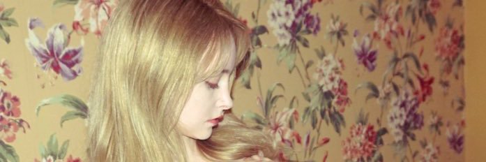 ジェマ・ルイーズ Gemma Louise's banner