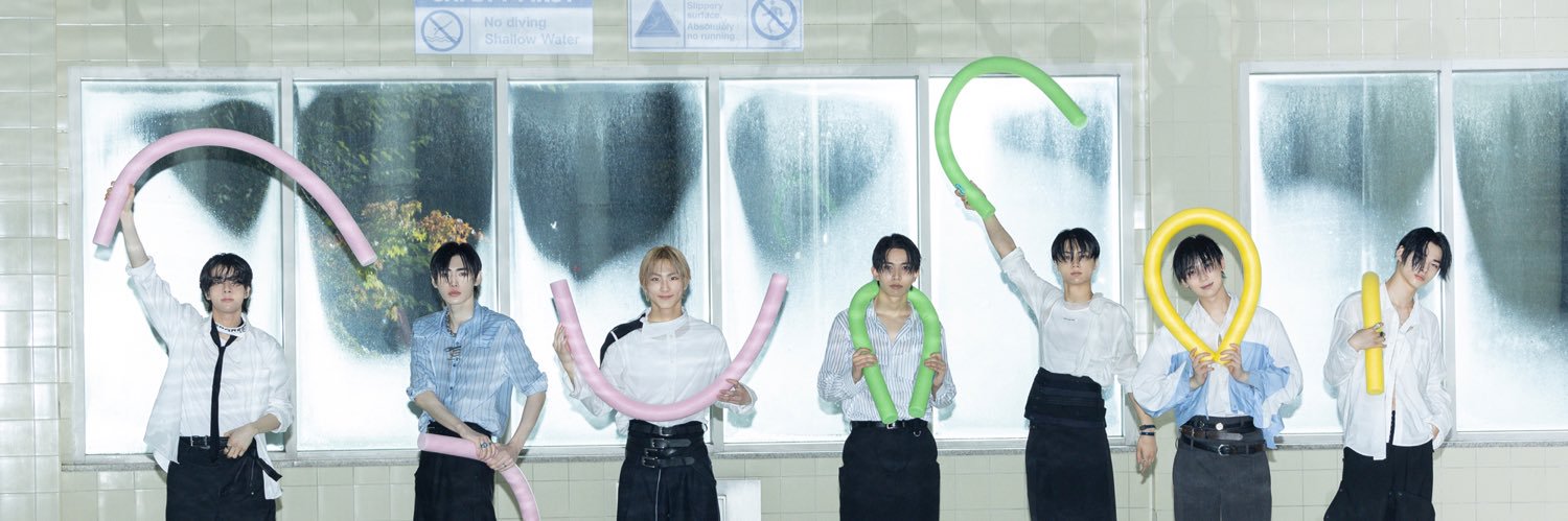 sunflower/fan account's banner