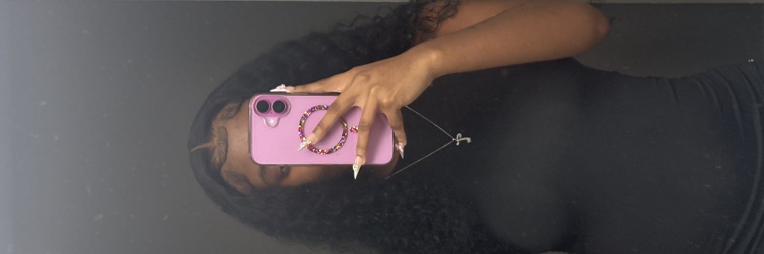 HER. 🫧's banner