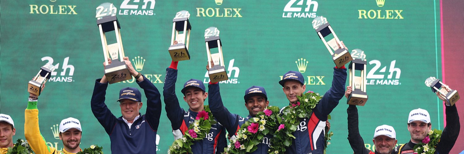 United Autosports's banner