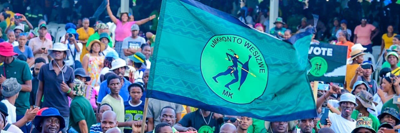 💚🖤✊🏾 in good standing's banner
