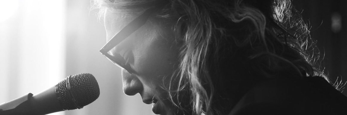 💭's banner