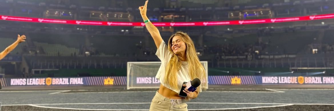 Tayná Feliciano's banner