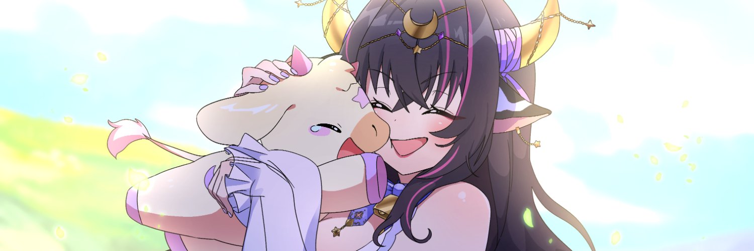 Moomi Star🐱🐮⭐'s banner