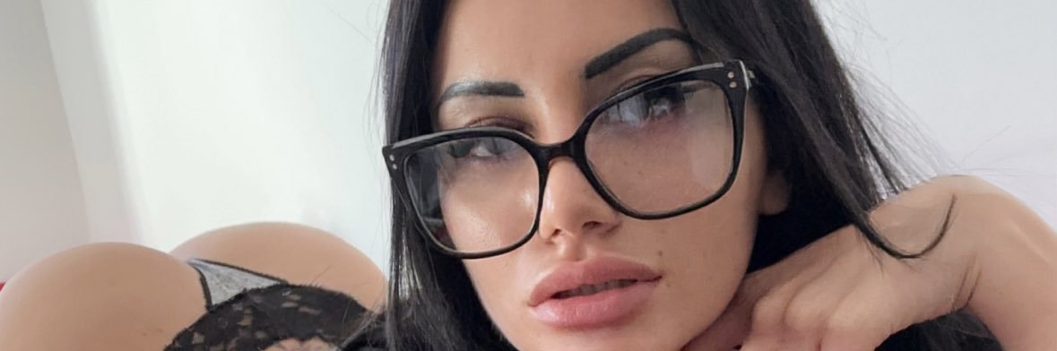 Debora Argentino's banner