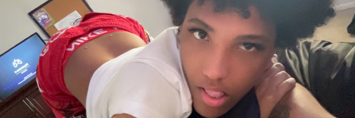 lilslimthick 🛸💫💜's banner