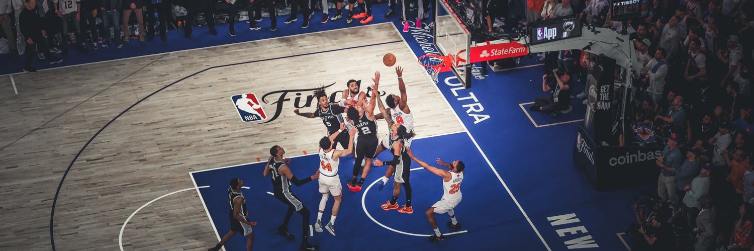 Hardwood Junkies's banner