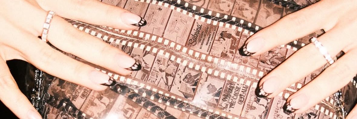 scarlett ༊*·˚'s banner