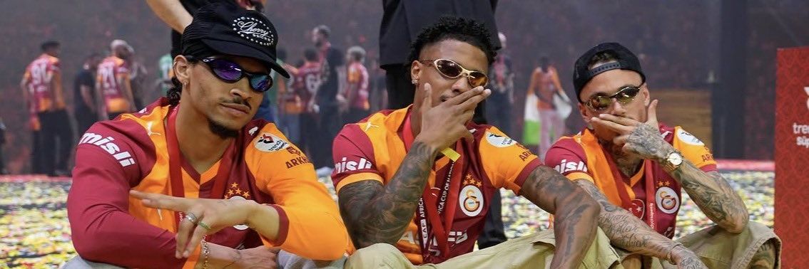 bir gül's banner