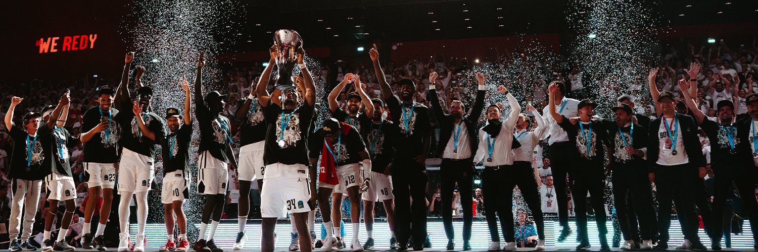 JL Bourg Basket's banner