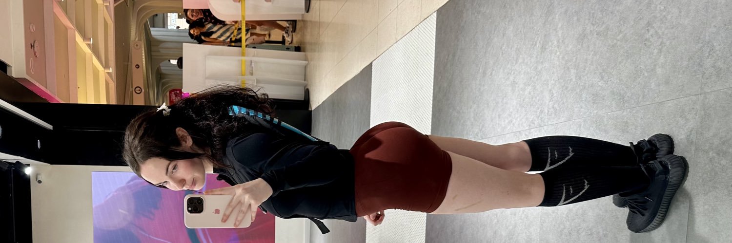 EMILY 🧸's banner