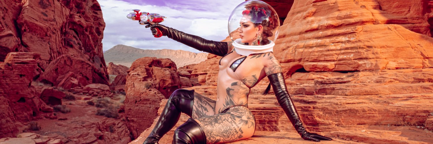 Cervena Fox's banner