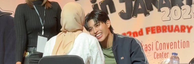 𝙖𝙢𝙞.'s banner
