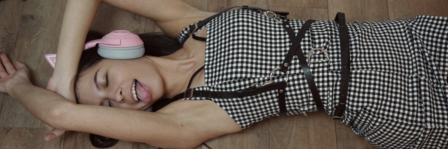 DaisyBunny's banner