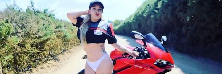 Rubia Hermosa's banner