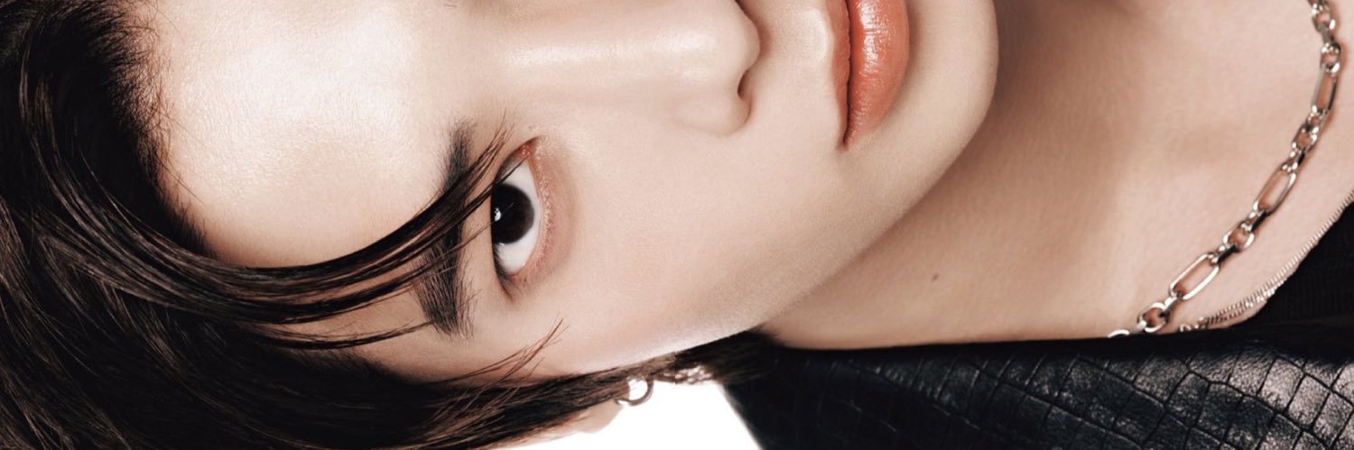 ★'s banner