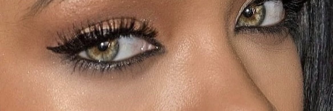 Rihanna's banner