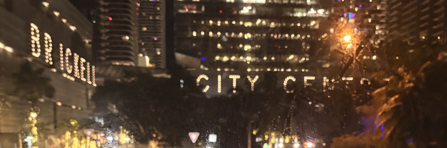 QT's banner