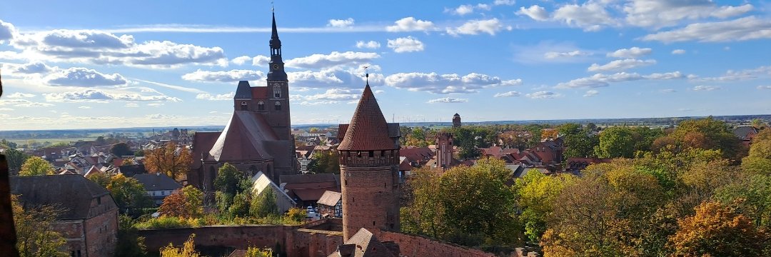 elbgermane🇩🇪🏴‍☠️☀️'s banner