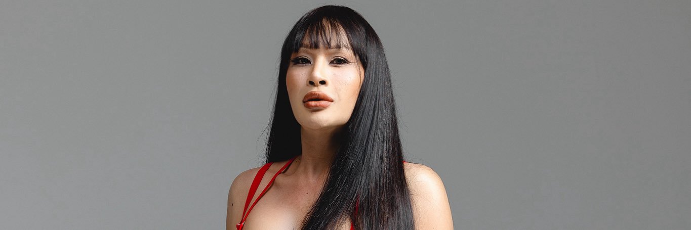 bella_ladyboy's banner