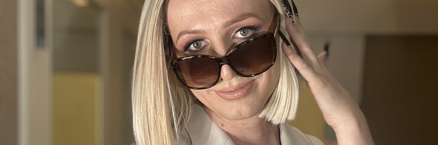 Gwen Evelyn 💋's banner