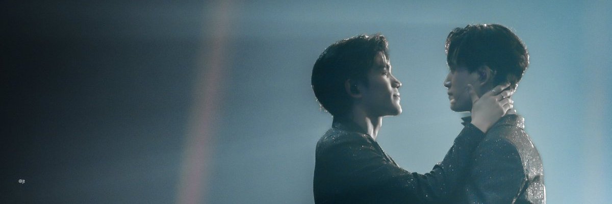 HourlyGeminiFourth's banner