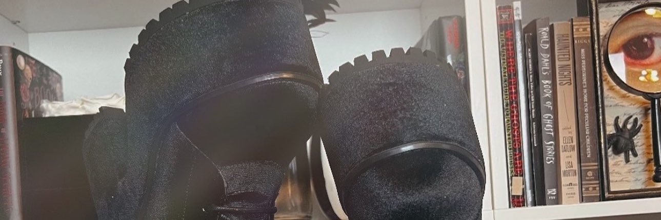 Goddess Allie 😈's banner