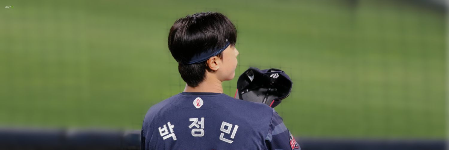 샤뀨ᡣ • . • 𐭩's banner