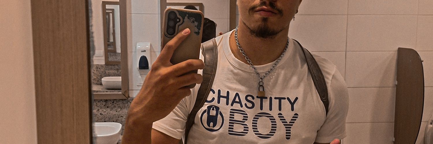 Lockedwolfy's banner