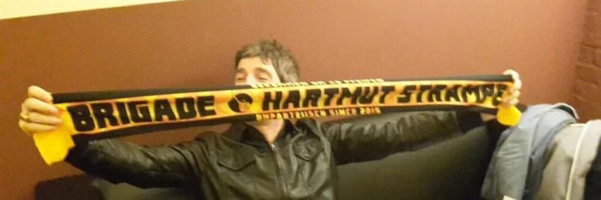 예's banner