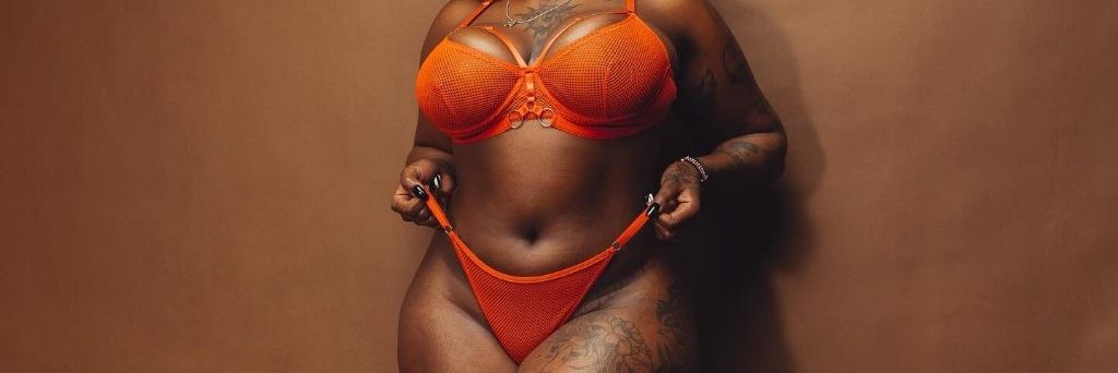 Ebonyville & Divine🍨🤎's banner