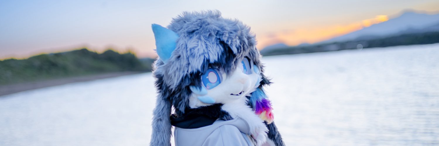 Takaa's banner