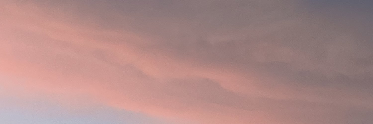产科大学生男医生's banner