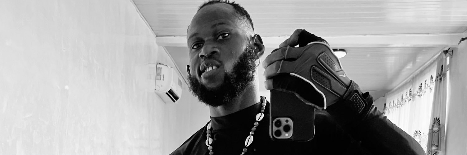 Black bone 🦴 🍖's banner