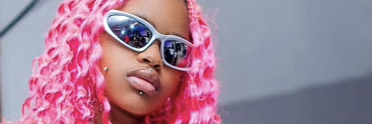 Strawberrydank's banner