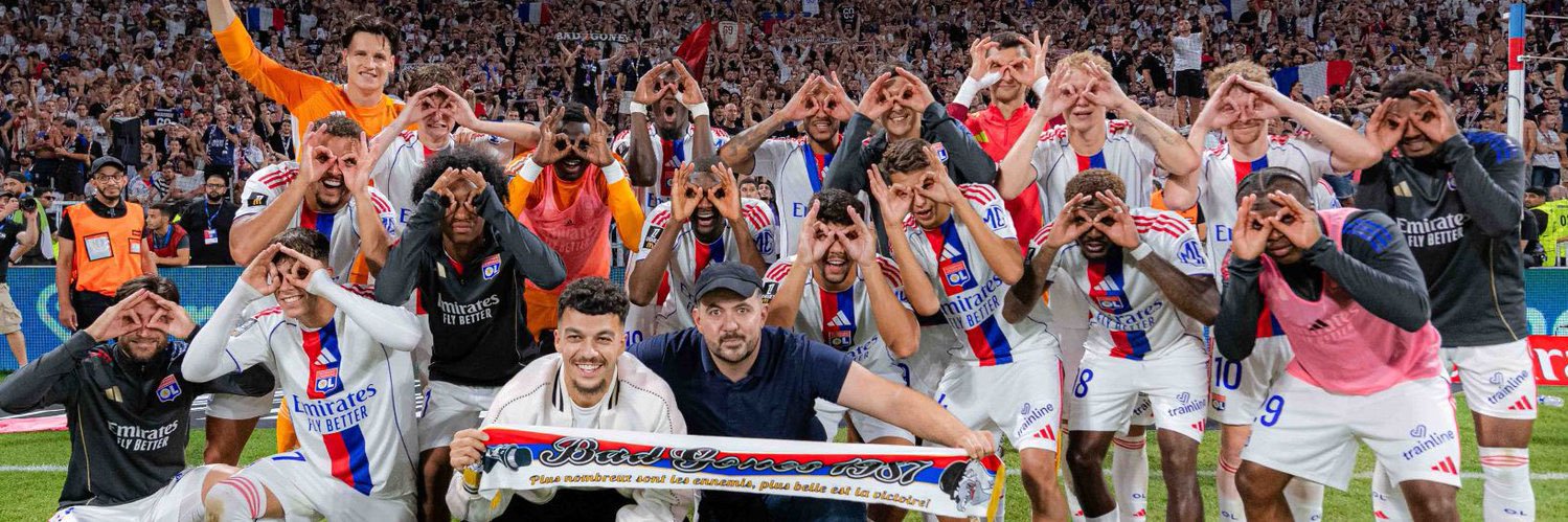 Yass 🧃's banner