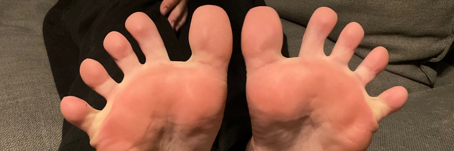 Miss Roxy's Soles 👣💖's banner