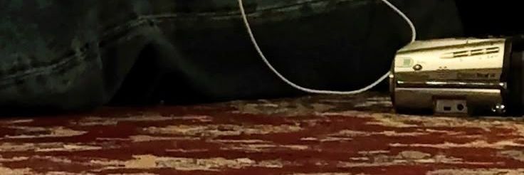 moi.'s banner