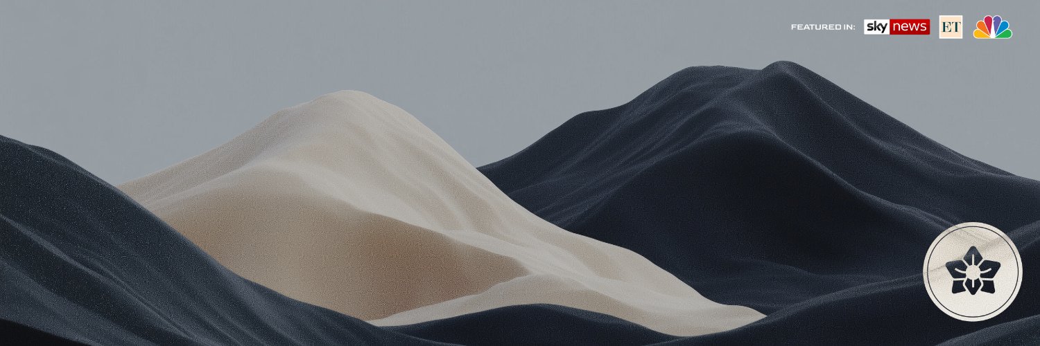 Savant 💮's banner