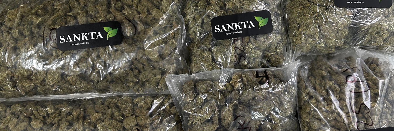 Sankta's banner