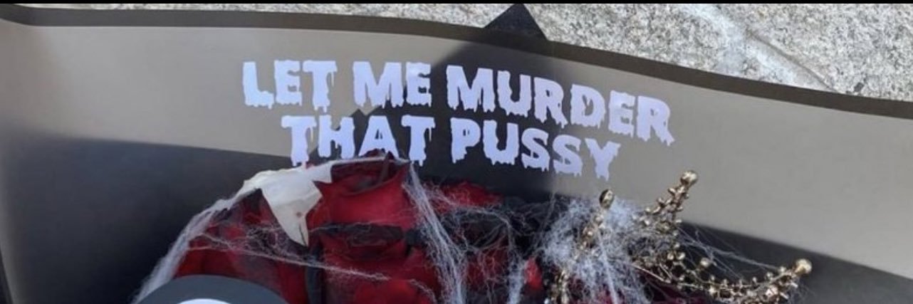 katie 🥰's banner