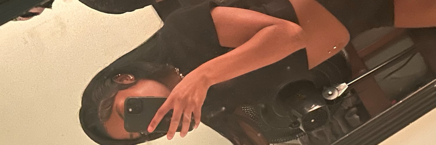 pynkpussy👩🏽‍❤️‍💋‍👩🏾's banner