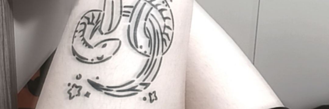 烃's banner