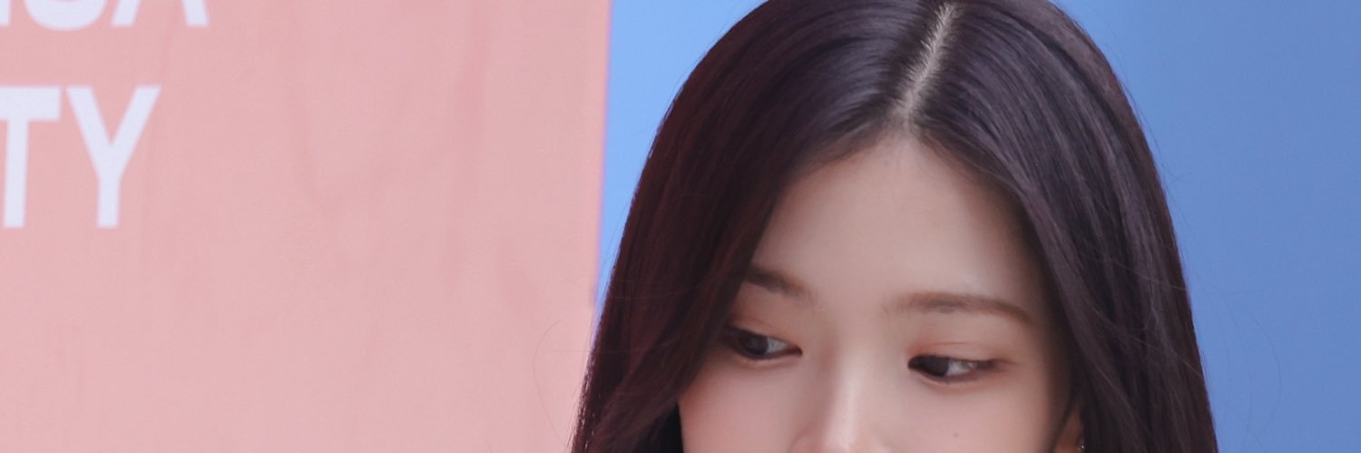𝟐 𝒅𝒂𝒚𝒔's banner