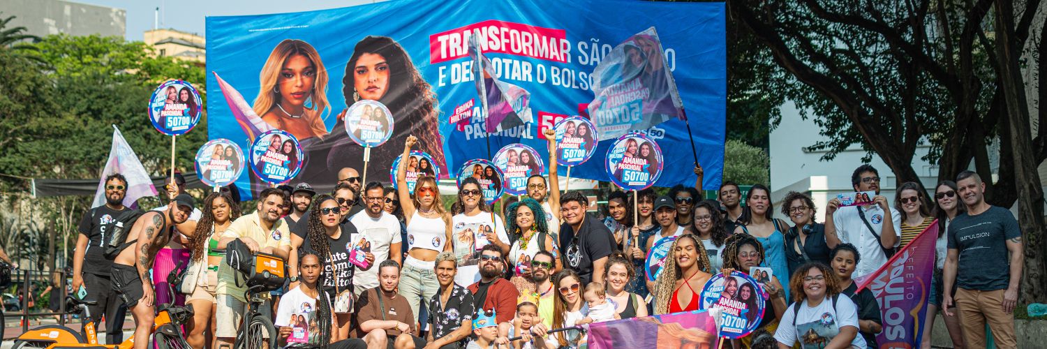 Amanda Paschoal's banner