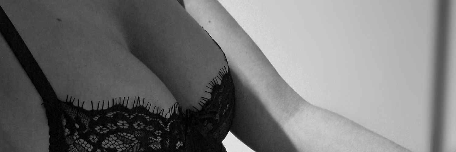 Hotwifeserbian's banner