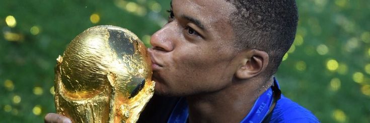 lele ama o mbappe's banner