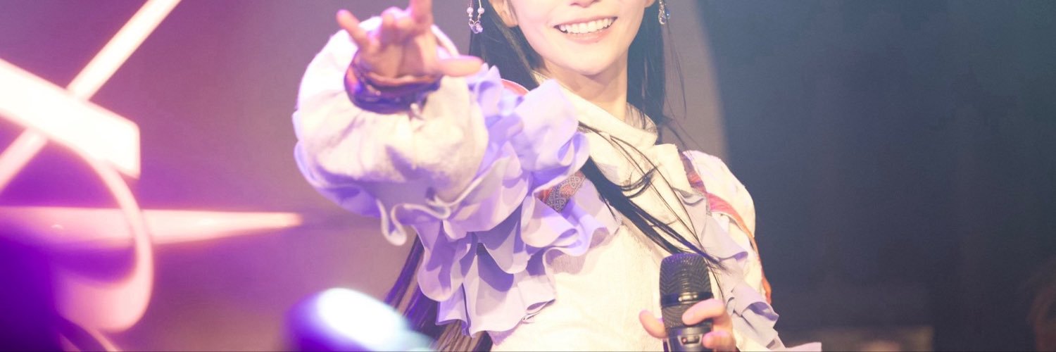 真希しの's banner