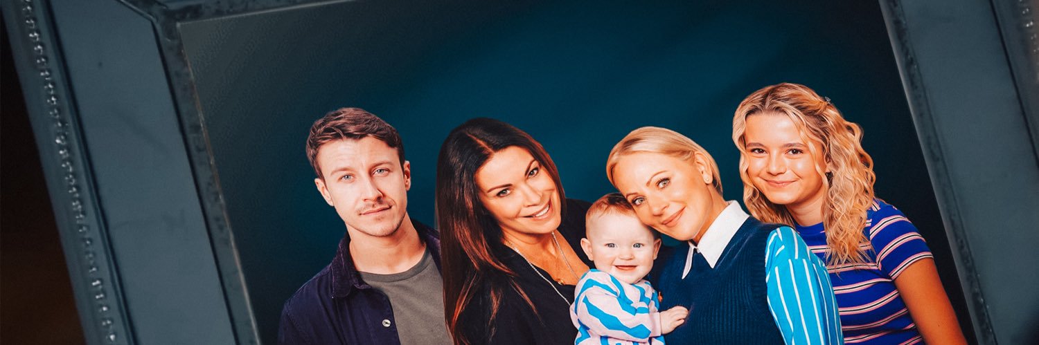 editedbysoph🤭👏🫶🏻✨'s banner